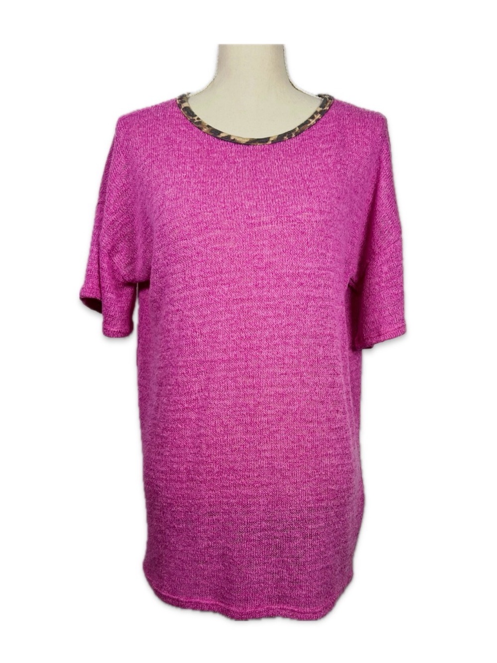 First Love Fuchsia Short-Sleeve Knit Top with Leopard Trim Size Medium